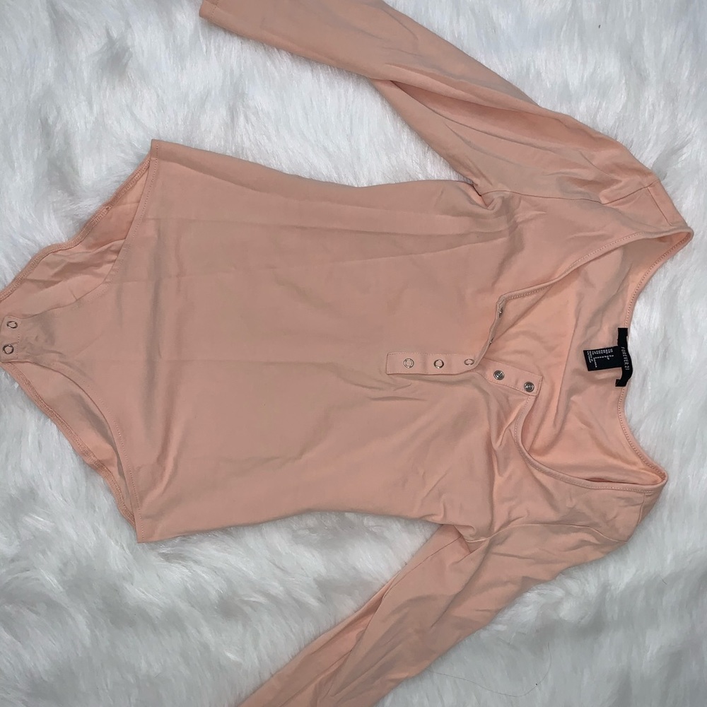Scoop neck body suit
